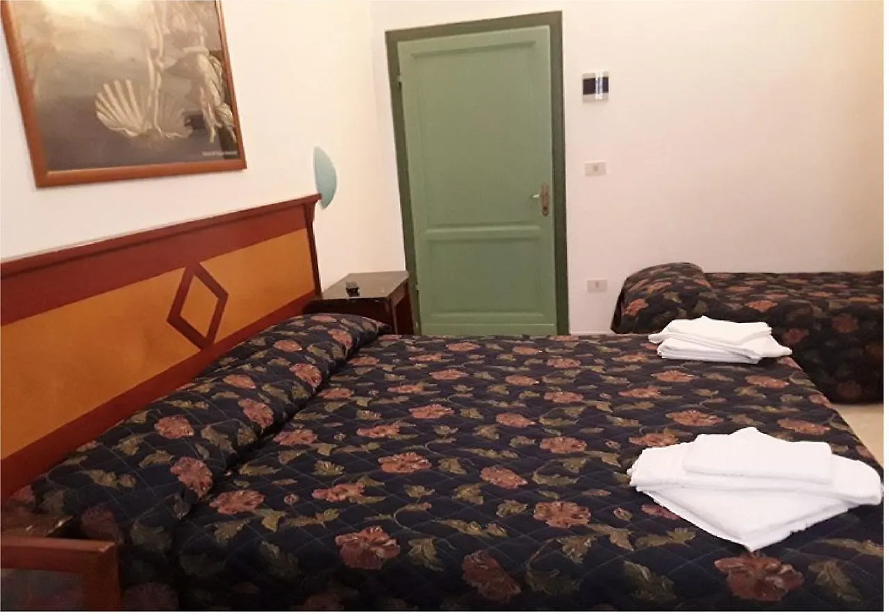 Hotel Maida Follonica