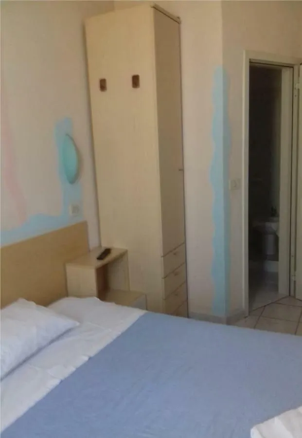 Hotel Maida Follonica 0*,